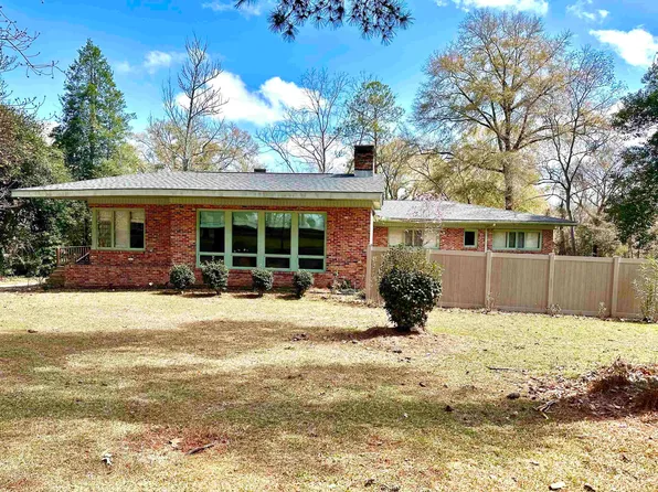 110 Country Club Dr, Andalusia, AL 36421