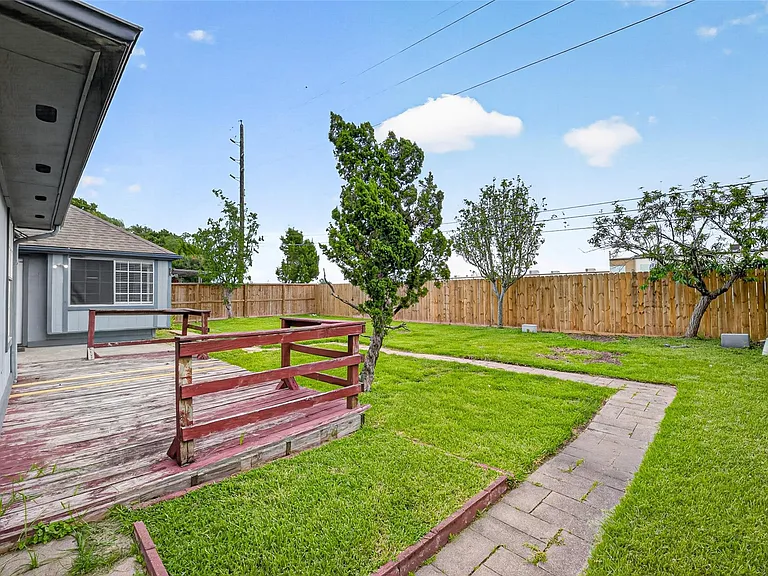11563 Withers Way Cir — Photo 44