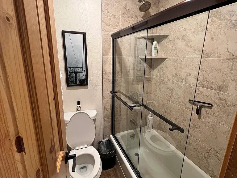 83 Larkspur Ln #B — Photo 13