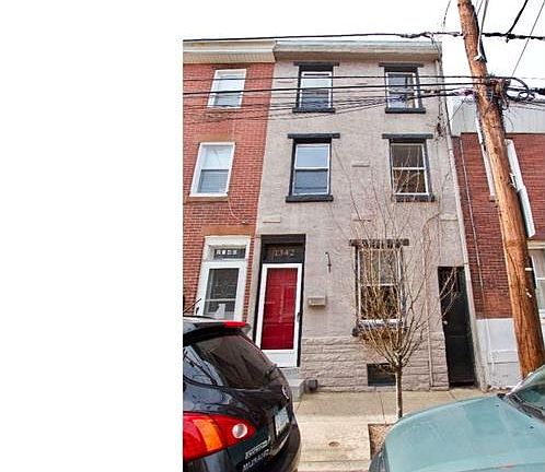 2nd image of 1342 E Oxford St
