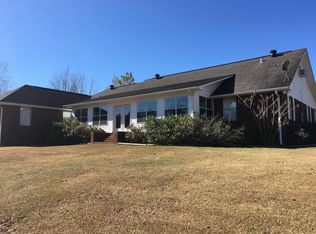 1440 Clubhouse Dr, Wiggins, MS 39577