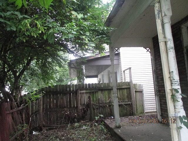 1st image of 499 E Hinman Ave