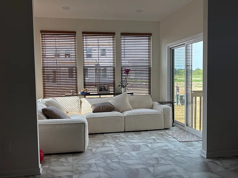 6332 Anguria Dr — Photo 5
