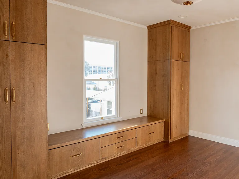 255 S Sierra Bonita Ave — Photo 17