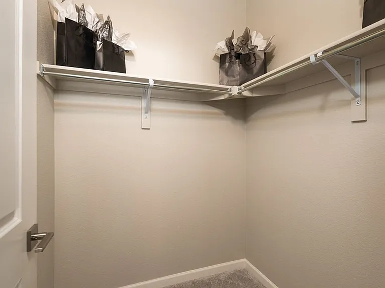 5762 S Addison Way #E — Photo 18