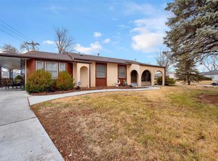 22 Belmont Dr, Saint Peters, MO