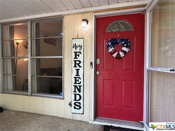 4th image of 1409 Arkansas Ave