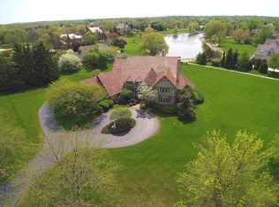 9 Westlake Dr, South Barrington, IL 60010