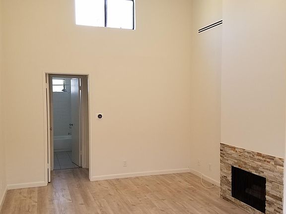 2nd image of 1237 N Ogden Dr APT 5