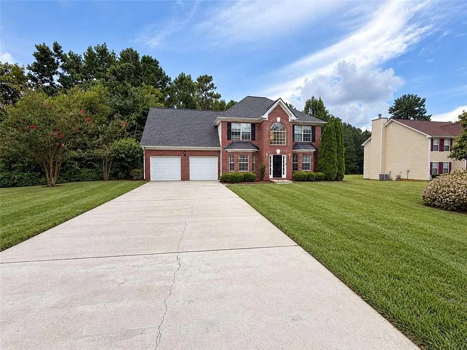 9469 Carnes Crossing Cir