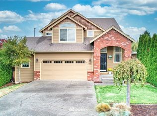 906 N 33rd St, Renton, WA 98056