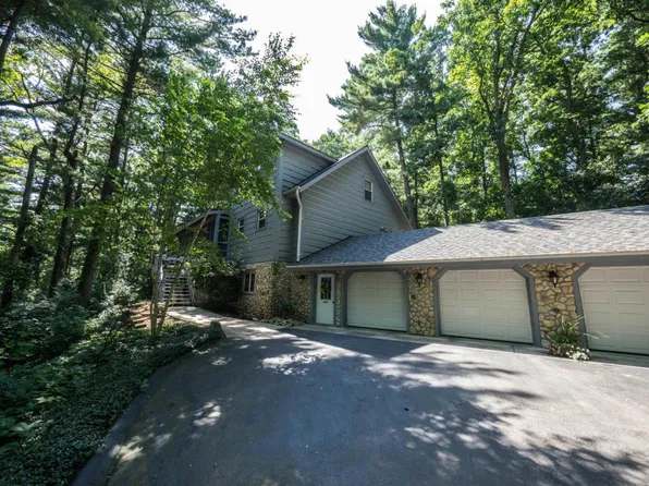 W3941 Timber Lake Rd, East Troy, WI 53120