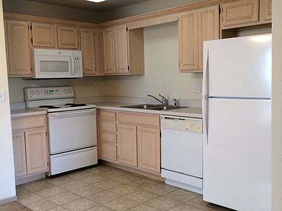 4th image of 1207 Pebblecreek Dr APT D