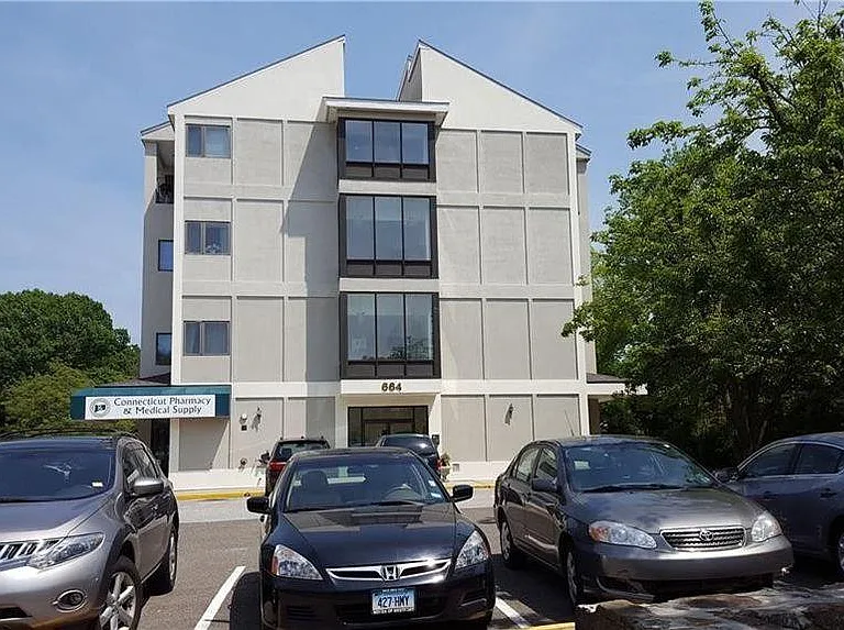 666 Main Ave #211 — Photo 1