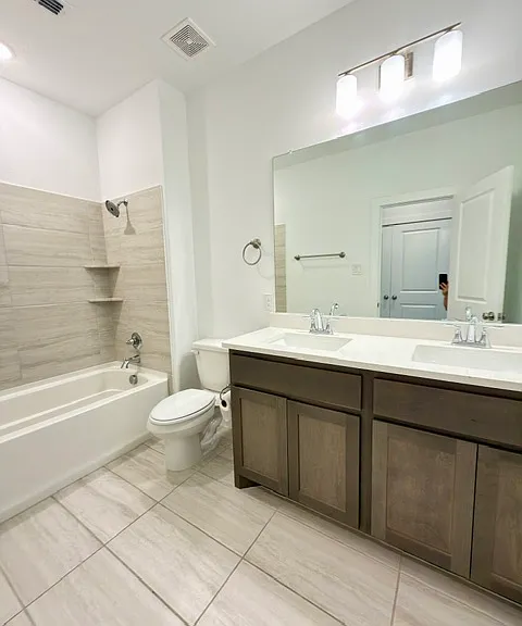 1752 Thornton Dr — Photo 16