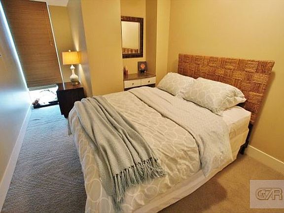 5th image of 801 E Beach Dr #510