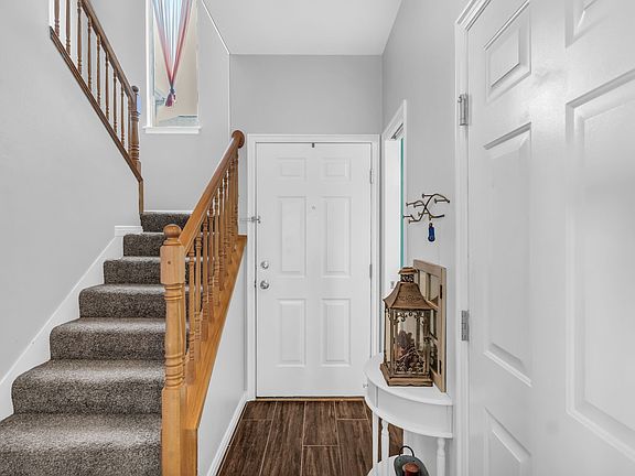 3rd image of 10782 S Wyngate Park Dr