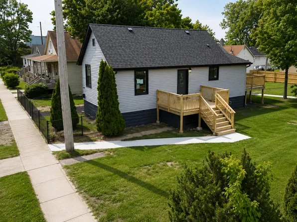 4512 Ash Ave, Hammond, IN 46327