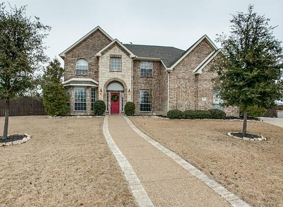 2nd image of 720 Country Meadow Dr
