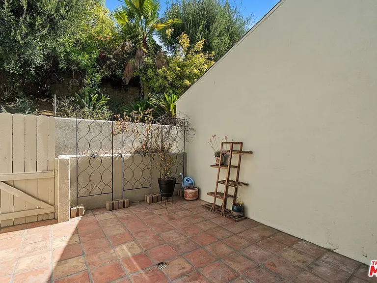 3023 Berkeley Ave #8 — Photo 21