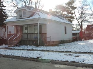 71 W Milton Ave, Hazel Park, MI 48030