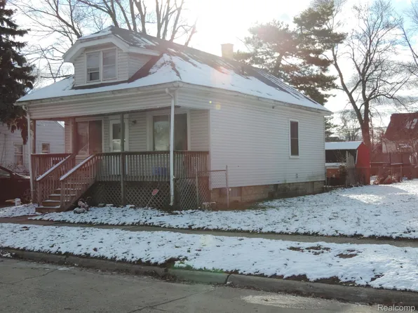 71 W Milton Ave, Hazel Park, MI 48030