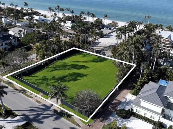 670 GULF SHORE BLVD S, NAPLES, FL 34102