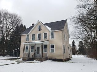 321 Lomond Pl, Utica, NY