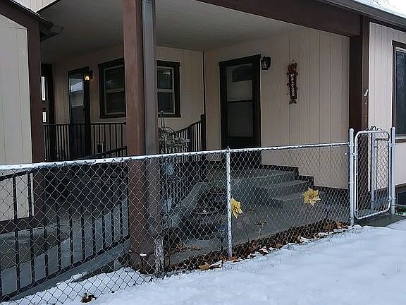 3rd image of 417 N Palouse St