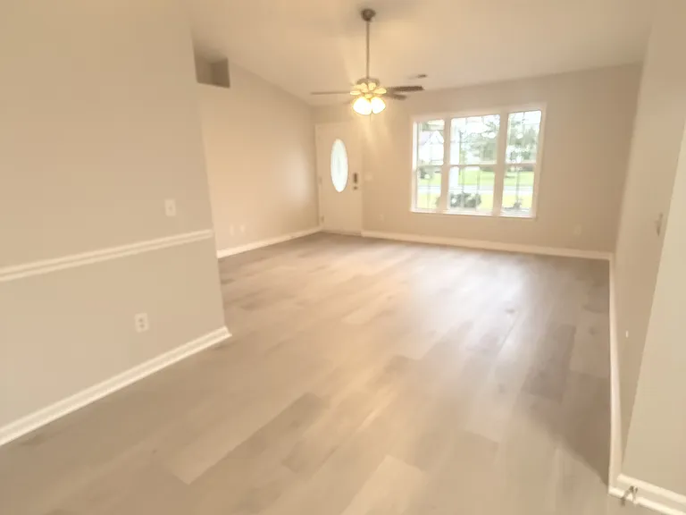 6005 Palisade Ct — Photo 8