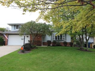 2019 Coventry Dr, Parma, OH 44134