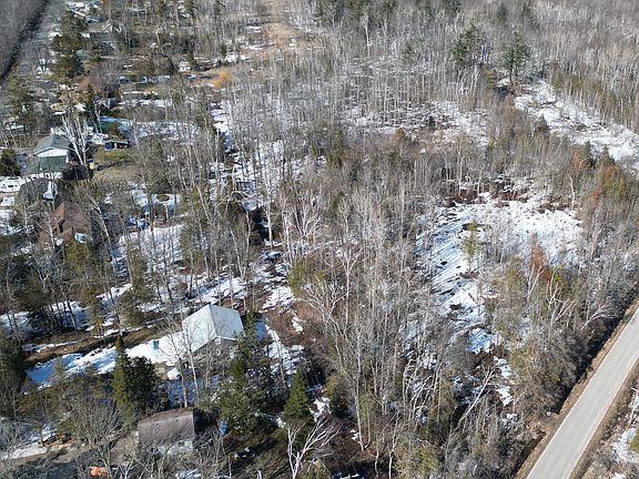 3rd image of 1382 Wilson Point Rd