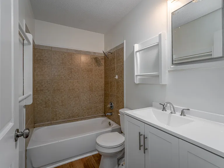 70 Greenville Hwy #1 — Photo 9