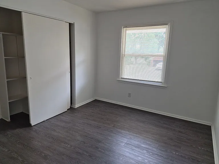 3514 Valleston Pkwy — Photo 6