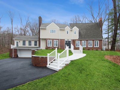 51 Laura Road, Hamden, CT, 06514