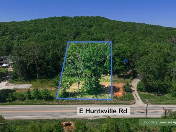 E Huntsville Rd #25, Fayetteville, AR 72701