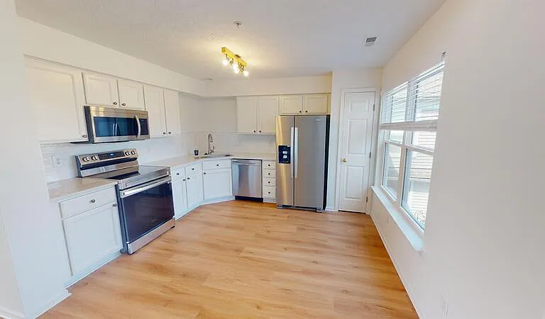 1741 Coburn Ct #ENTIRE — Photo 5