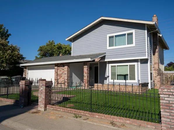 4221 Rosecrest Way, Sacramento, CA 95826