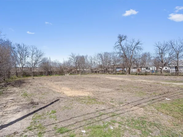 508 W Martin Luther King Jr Blvd, Taylor, TX 76574