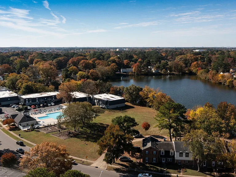 Welcome to Coastline Apartments!