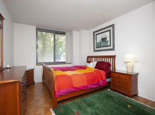 2 S End Ave APT 8, New York, NY