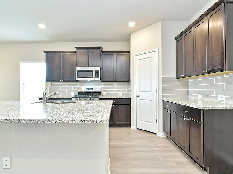 5311 Saunter Ln — Photo 7