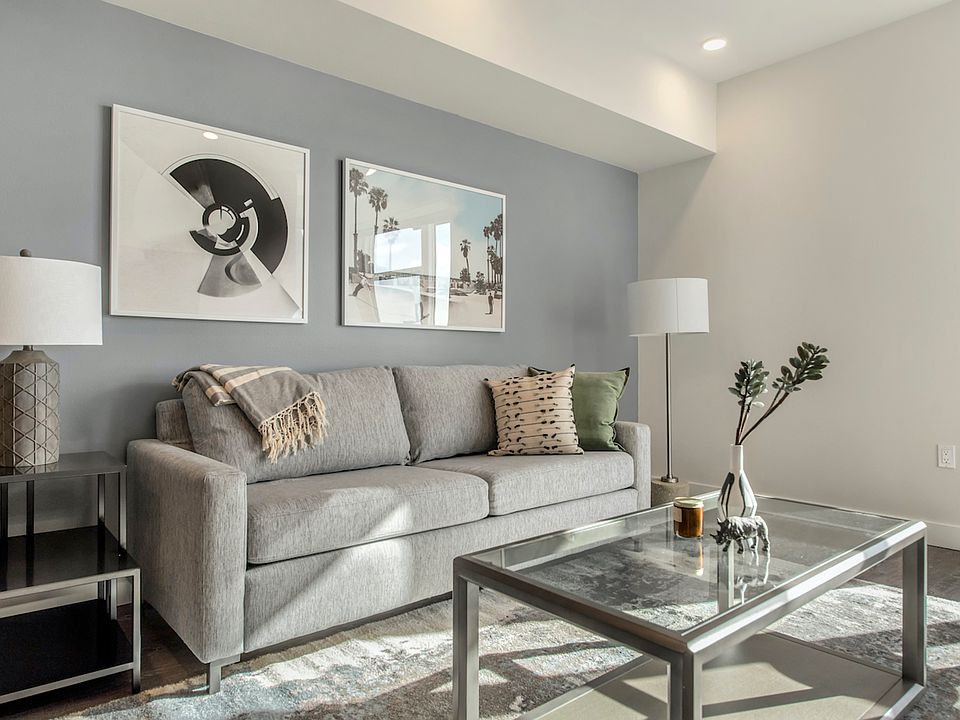 1st image of 150 Dolores St #120