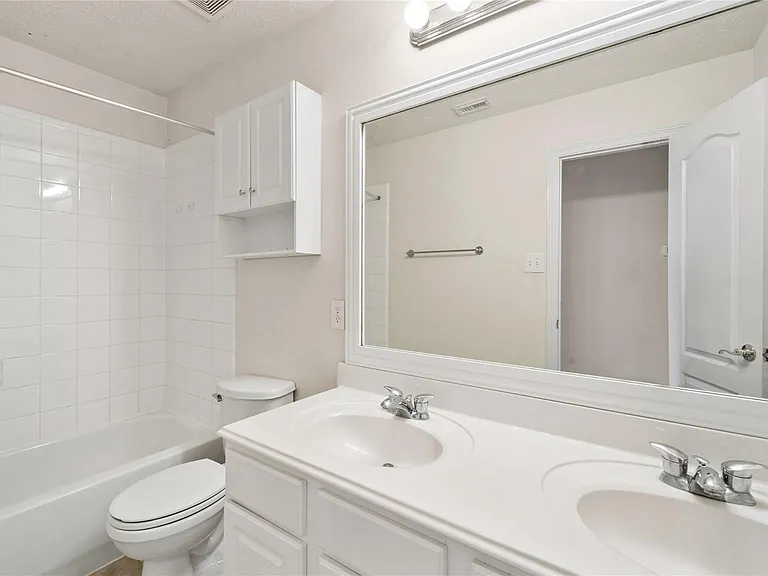 9219 E Lakeside Dr — Photo 27