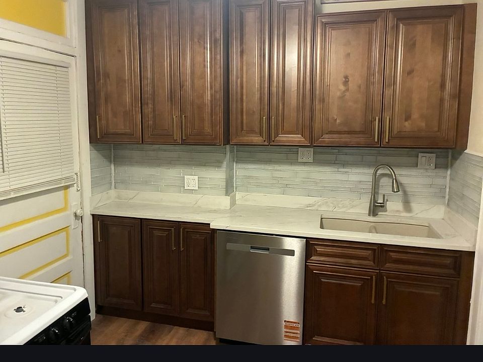 1st image of 4217 N Campbell Ave #1N