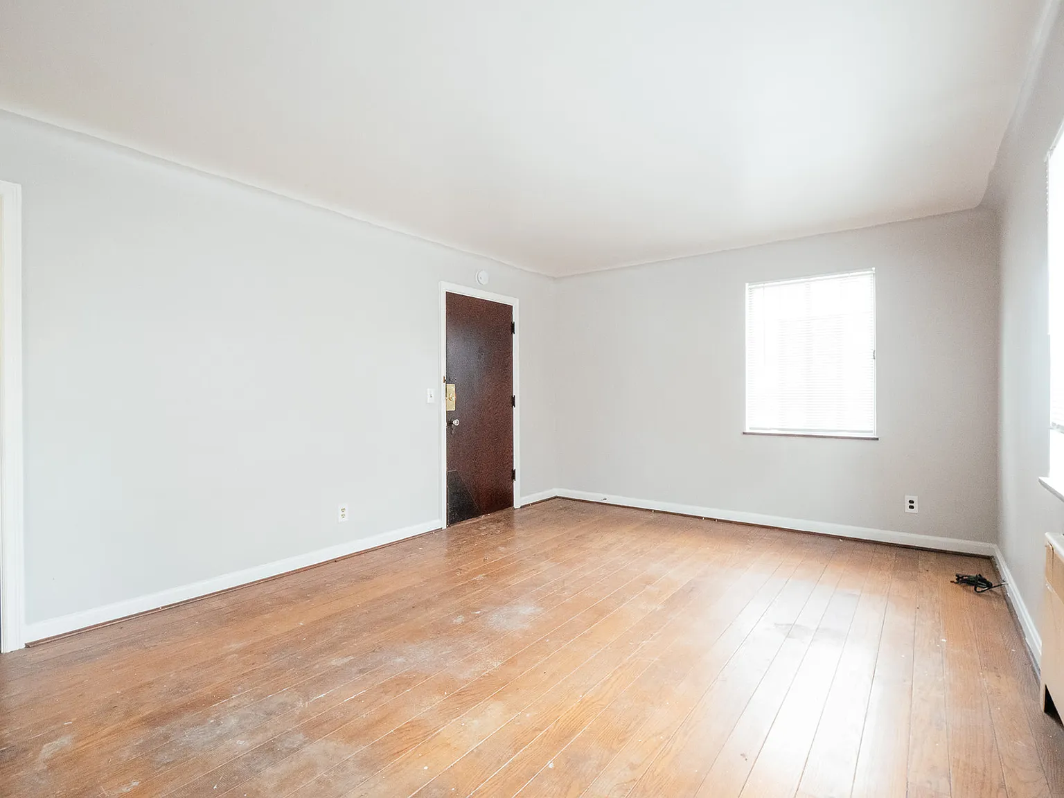 7340 Reading Road - 4 — Photo 3