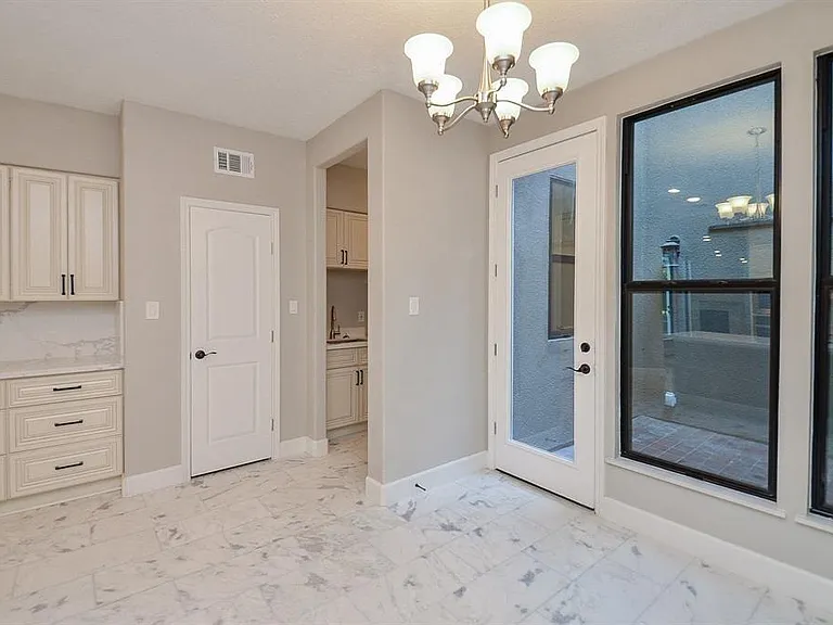 15735 Tanya Cir — Photo 15