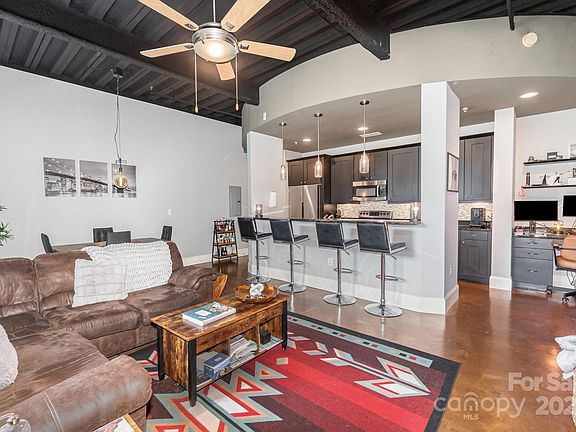 5th image of 2338 Yadkin Ave APT 102