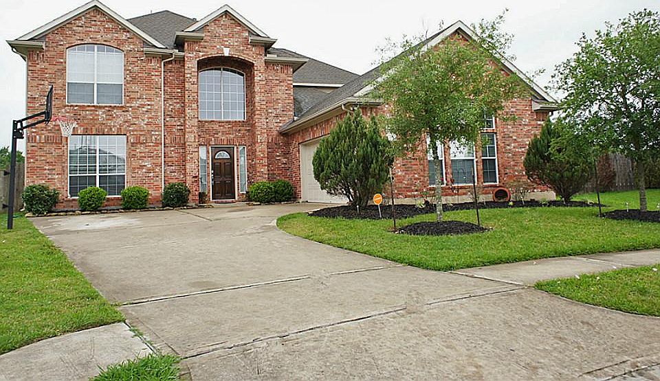 1st image of 5820 Little Grove Dr