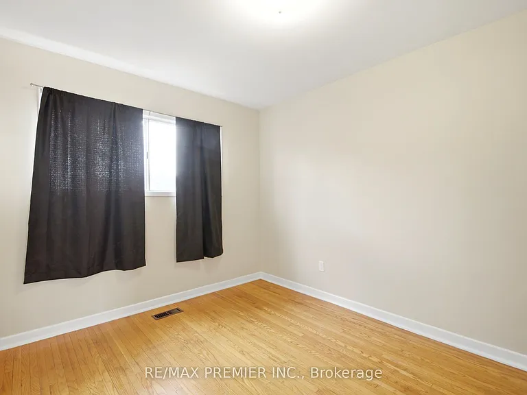 55 Plunkett Rd — Photo 16